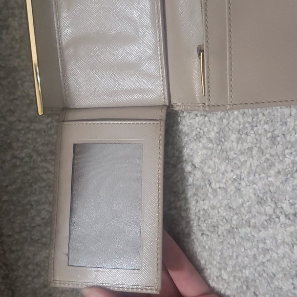 Ferragamo (Salvatore Ferragamo) RARE long wallet/id slot Authentic - Picture 4 of 11